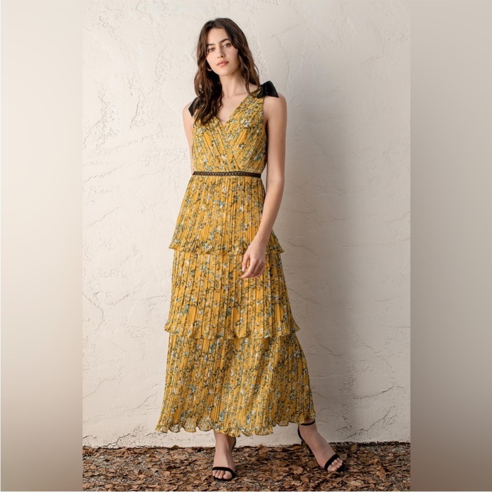 Lulus Such Sophistication Yellow Floral Print Pleated Maxi Dress - Size XL